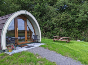Rose Glamping pod